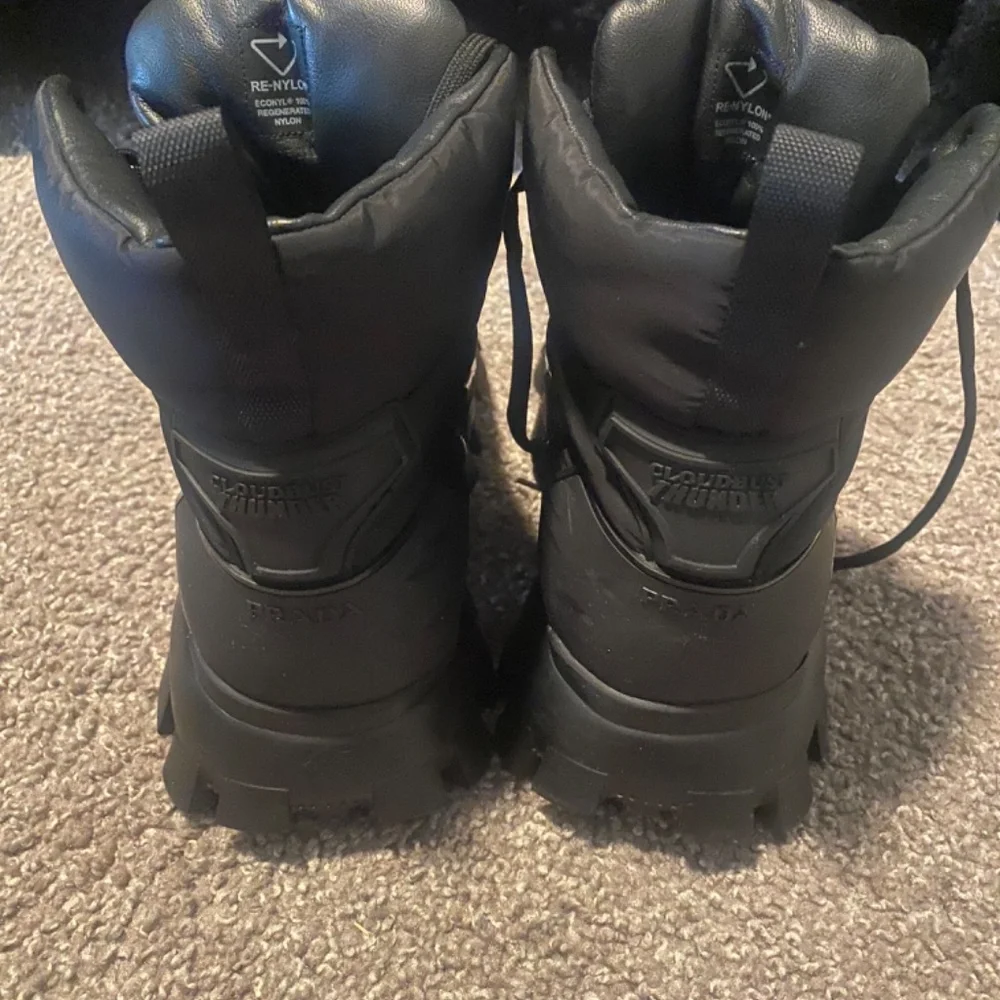 Mens Prada boots - Picture 3 of 6